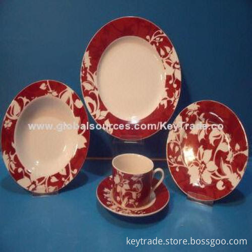 Fine Porcelain 20-piece Dinner Set in Rim-shaped with Decal